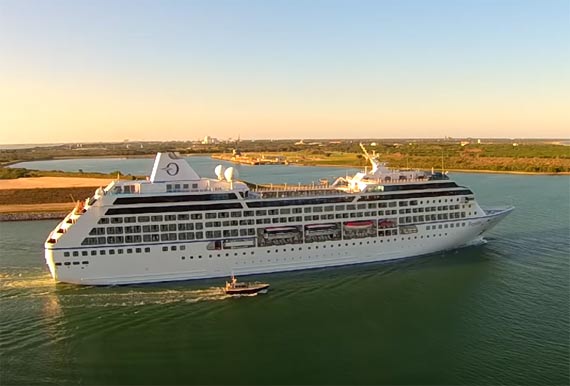 crew members sex sneak cruise ship Black face spunk